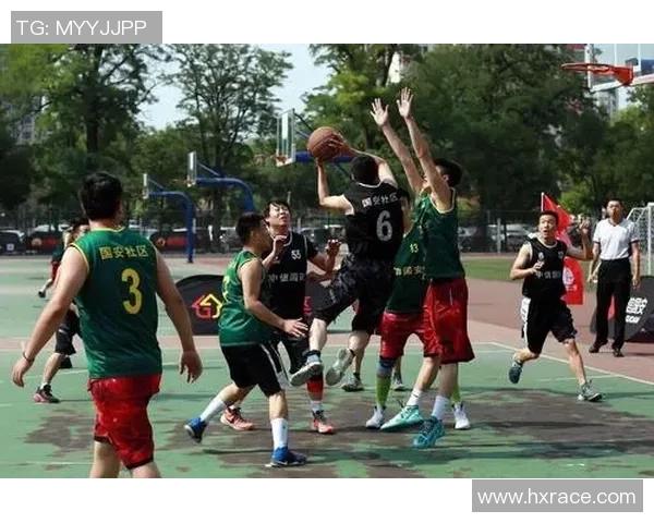 赛后分析：北京篮球队与成都篮球队的战术对决与技术亮点探讨