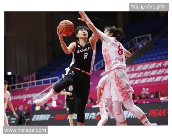 重庆篮球队在世界锦标赛积分榜中以91分稳居第一名展现强大实力