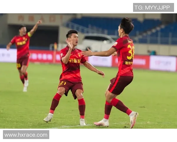 重庆排球队以80分领跑邀请赛积分榜展现强劲实力和团队合作精神 重庆排球队以80分领跑邀请赛积分榜展现强劲实力和团队合作精神