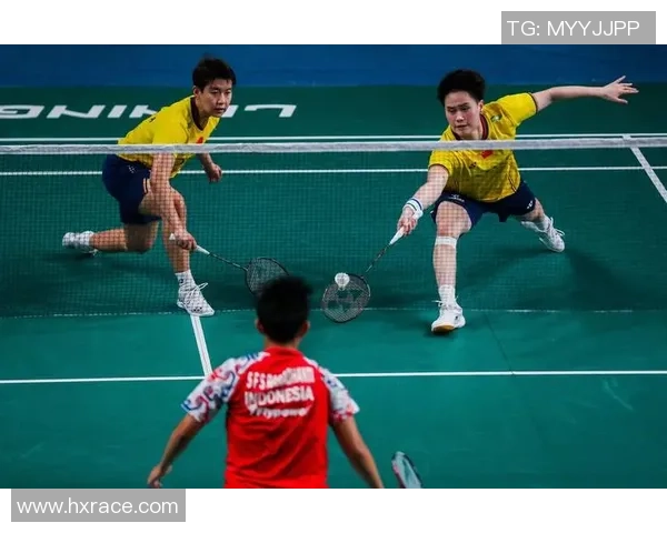 重庆羽毛球队在全国锦标赛中展现灵活性与战术多变的精彩表现