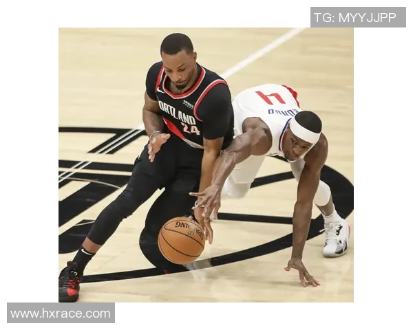 重庆足球队战术变革引发热议新思路助力球队崛起与发展