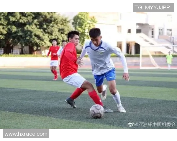 广州足球队的节奏揭秘:从战术到激情的全景探索与分析 广州足球队的节奏揭秘:从战术到激情的全景探索与分析