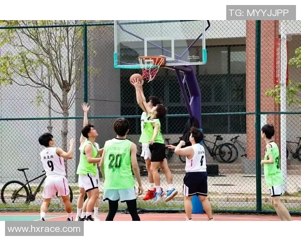 深圳篮球队战术革新引发热议探索新打法与团队协作的完美结合